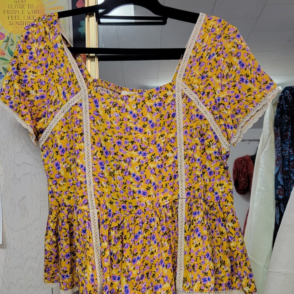 Easel Yellow Blouse With Bright Purple Flowers and Crochet Lace Details NWT